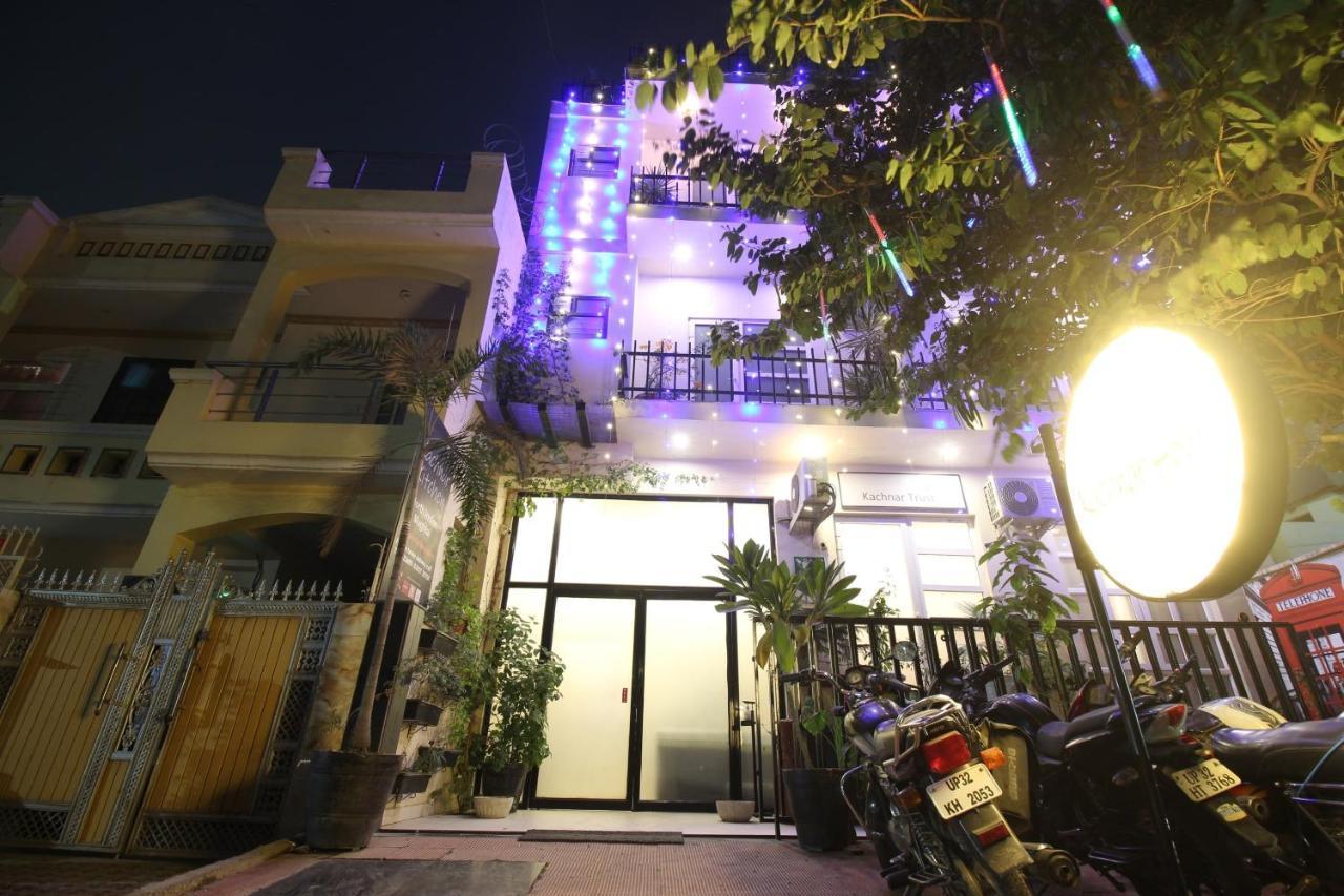 Super Townhouse Kachnar House Vikas Nagar Hotel Hasanganj Exterior photo