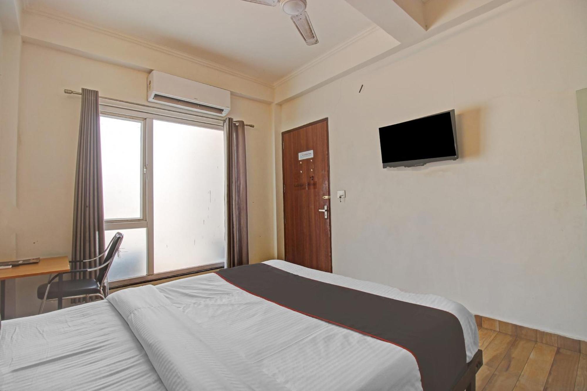 Super Townhouse Kachnar House Vikas Nagar Hotel Hasanganj Exterior photo